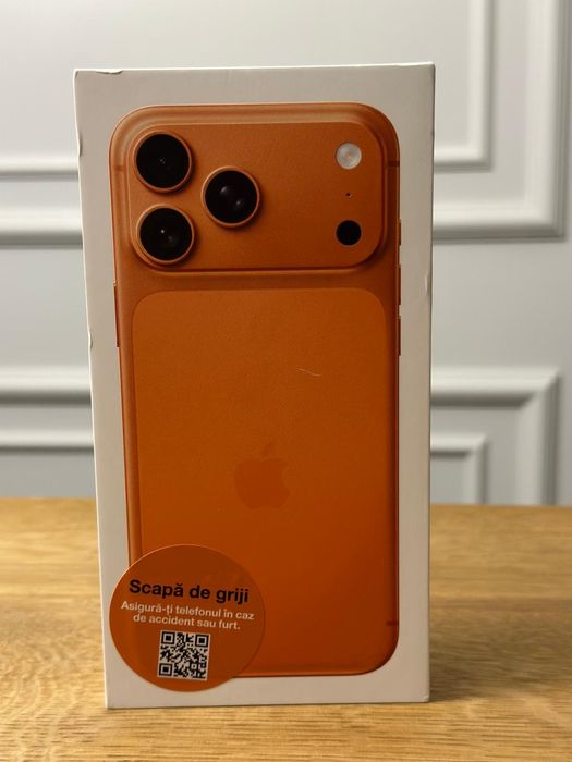 Vand iPhone 17 PRO MAX 1TB - Orange Cosmic