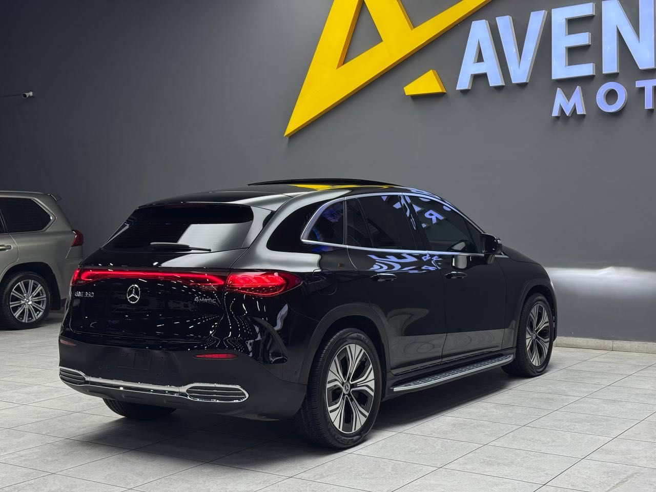 Продается Mercedes Benz EQE 500 SUV
