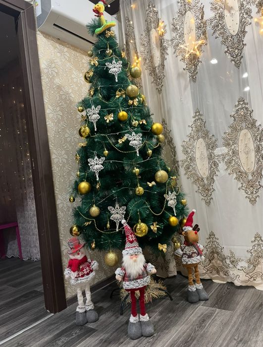 Продам искусственную елку