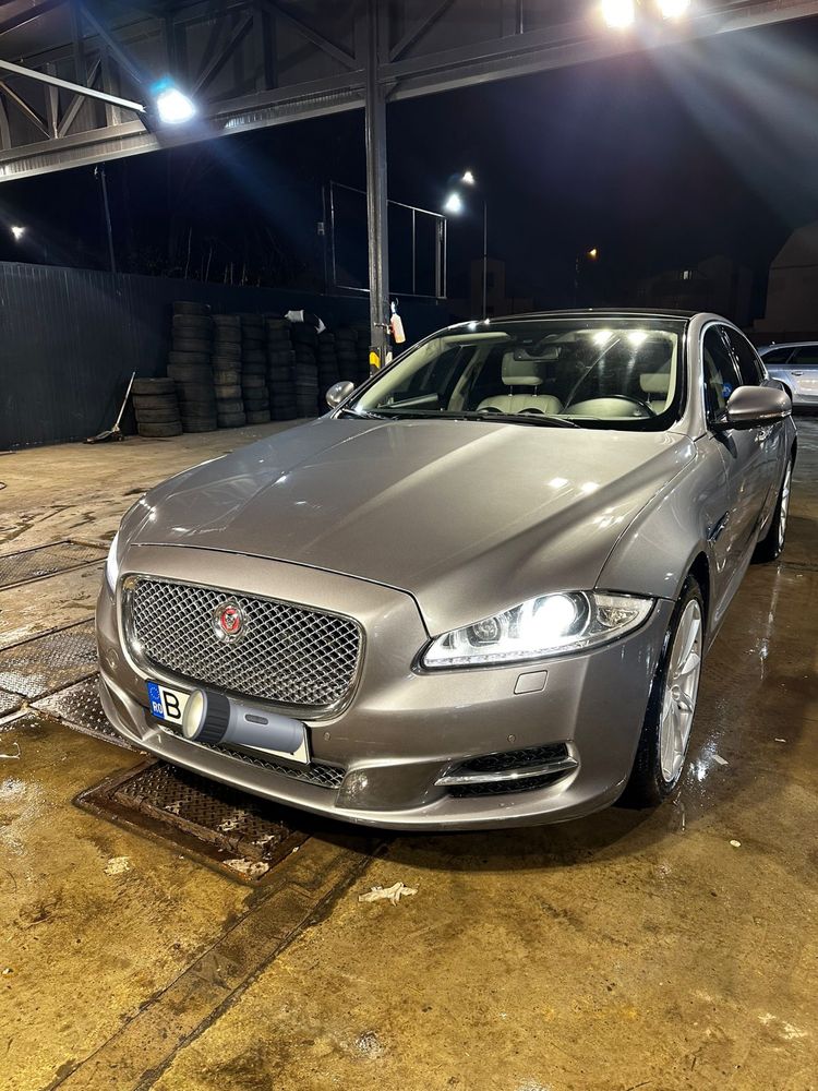 Jaguar xj 2014 km reali