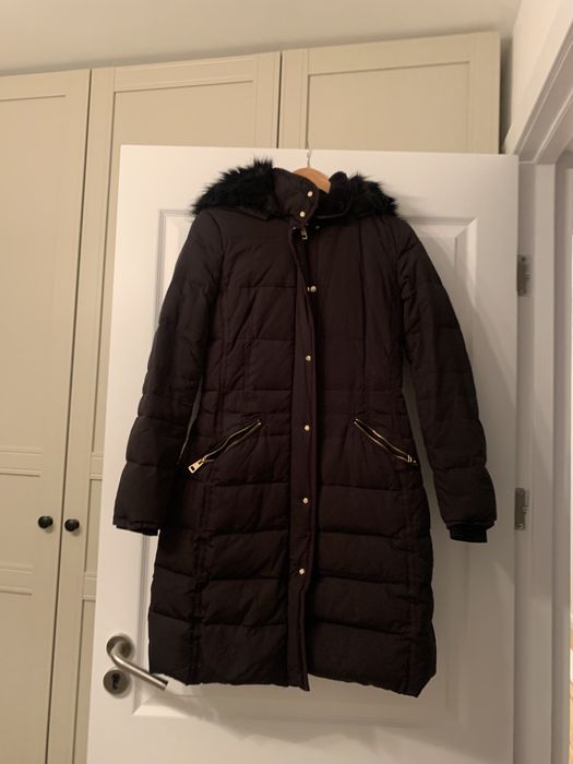 Geaca neagra groasa, puf Mango, eleganta