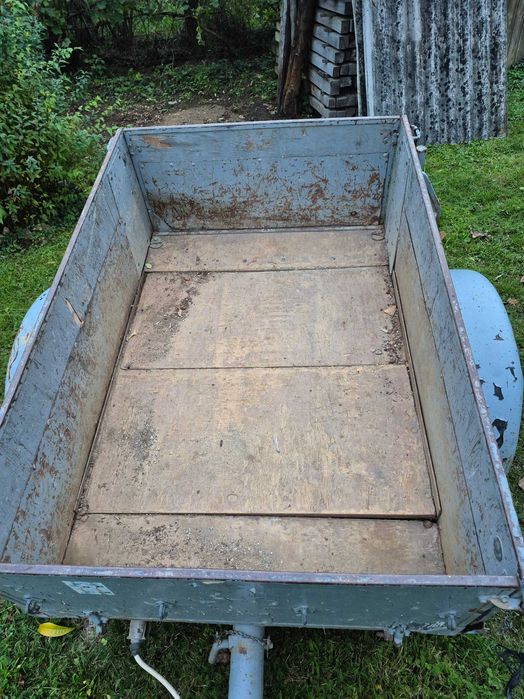Remorca auto 550 kg