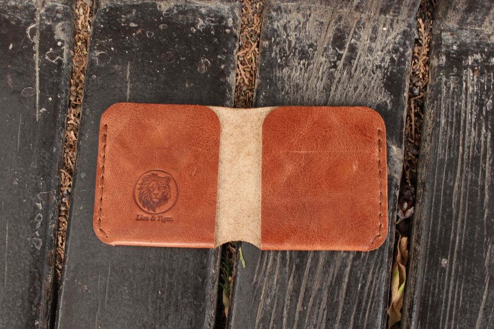 Кожаные кошельки, портмоне, бананки