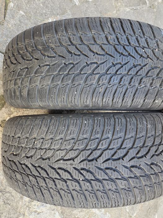 2 зимни гуми Nokian 215/60/R17