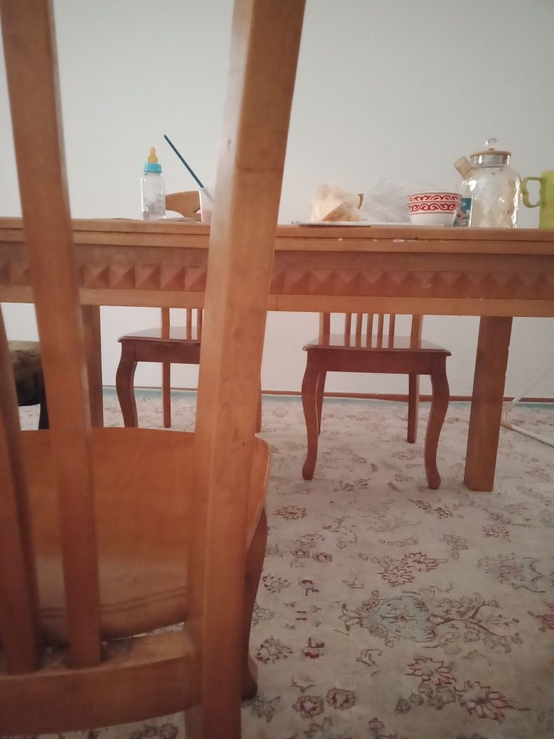 Кухонный стол сол стульями