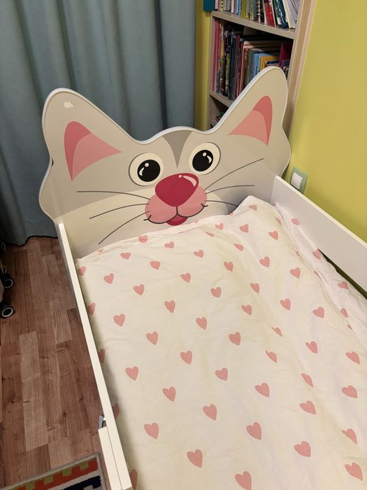 Детски легла - коте и мечок