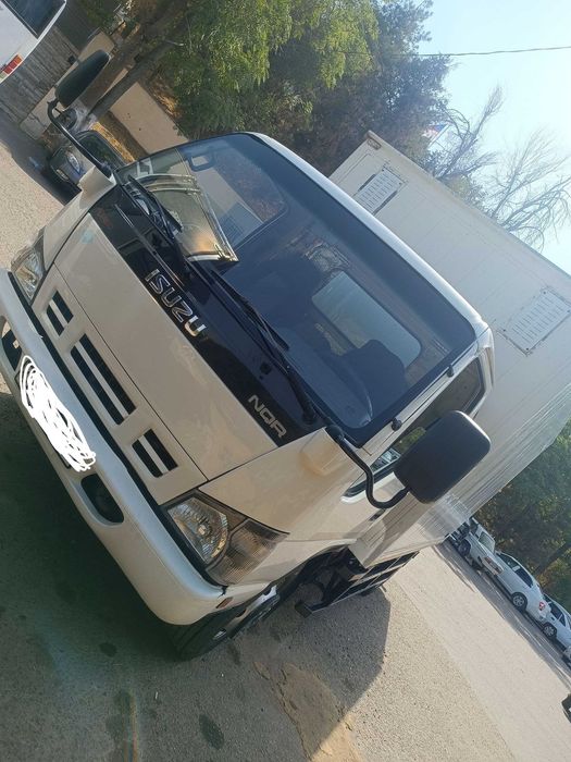 Продаётся машина Исузи