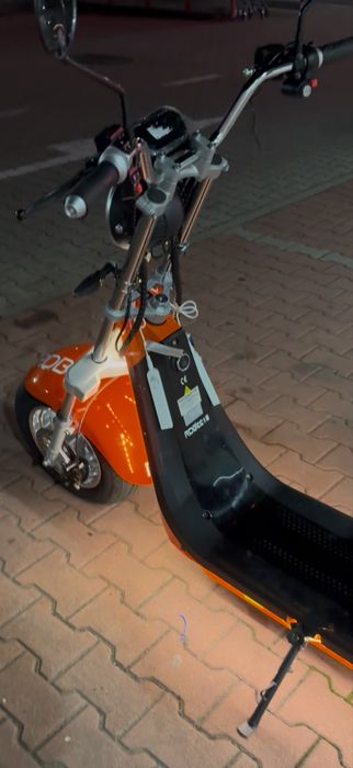 Vand scuter electric de 2000 kw negociabil