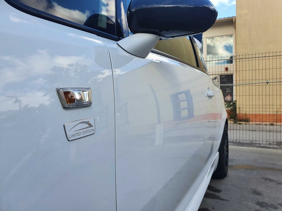 Opel Corsa D Limited Edition