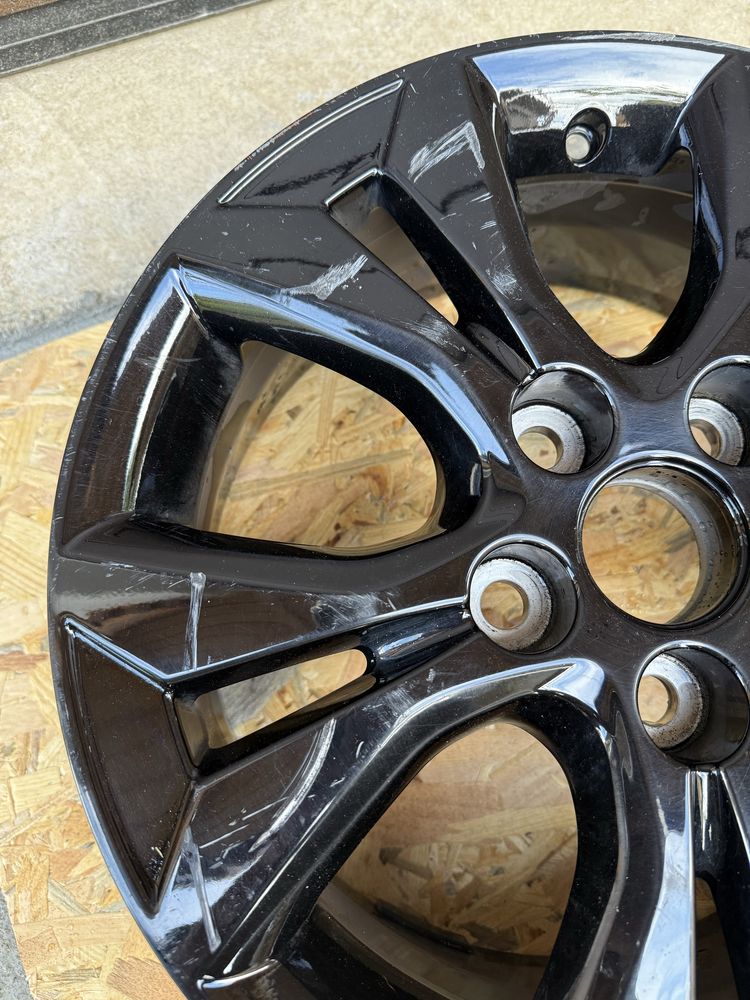Джанта за тойота 16 yaris 4