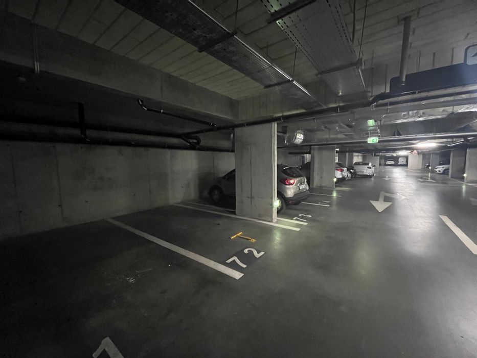 Loc parcare subterana - Grivita/ Domenii