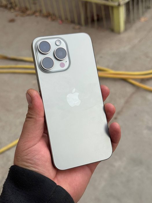 Iphone 15 pro max Natural titan 256 gb