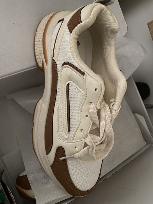 Дамски нови маратонки