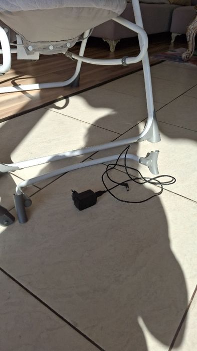 Електрическа бебешка люлка / шезлонг