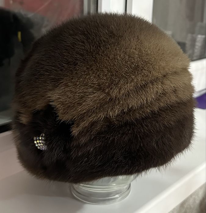 Продам норковую шапку