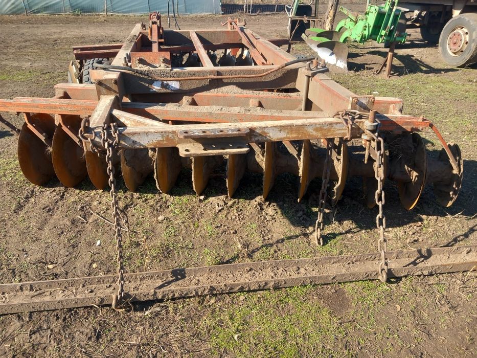 Plug 4 brazde. combinator 4,2m. disc greu în v 3m.