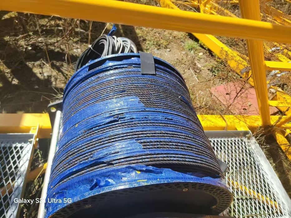 Bashenniy kran 2023 yilda ishlab chiqarilgan