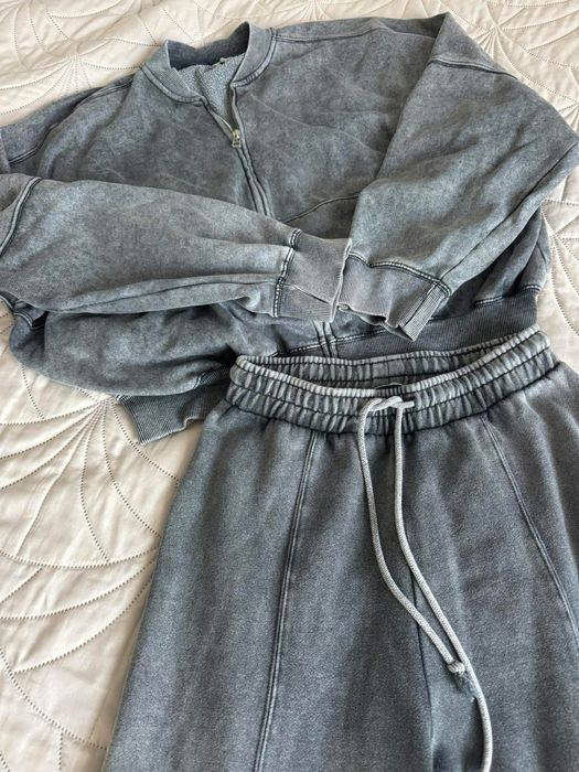 Комплект / Сет / Анцуг / Екип Zara S