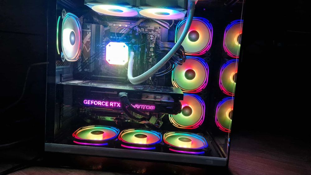 Vand PC i7 14700K RTX 4070ti 32GB 2TB SSD