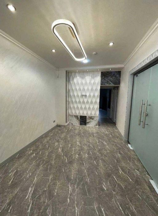 Продается офис Улица Нукус, Гламур 71м2
