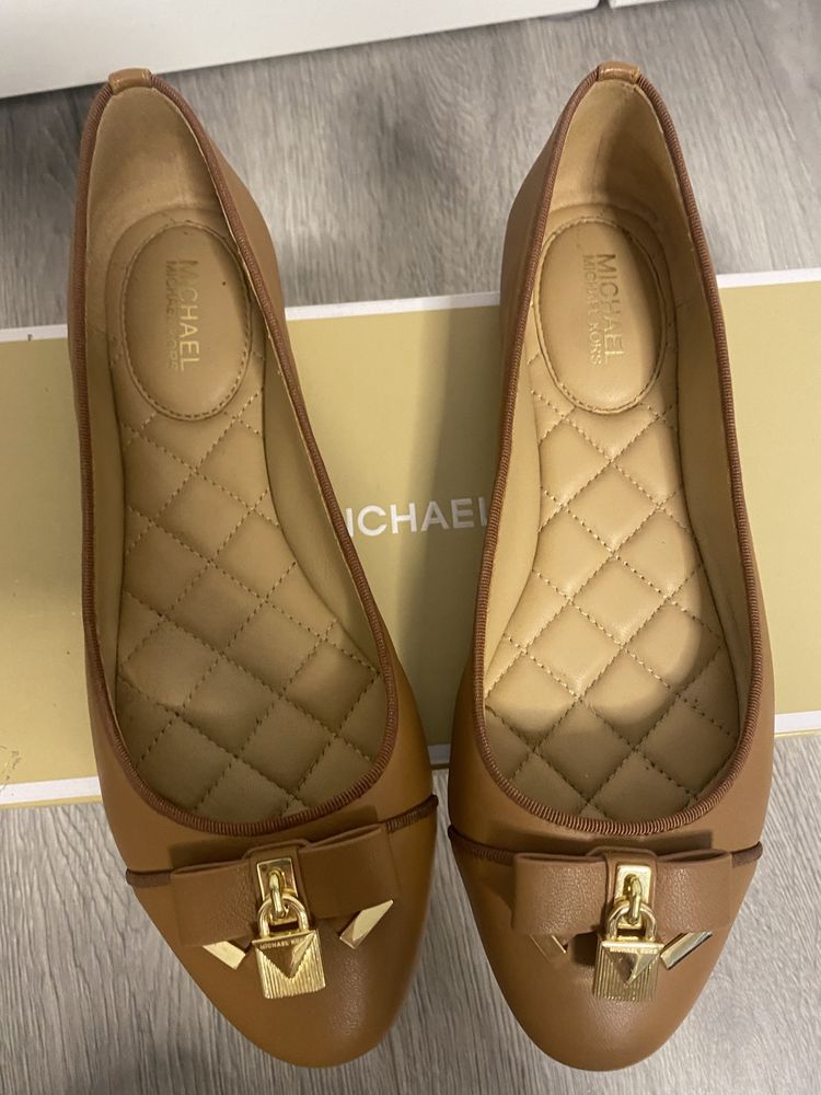 Balerini MICHAEL KORS piele maro