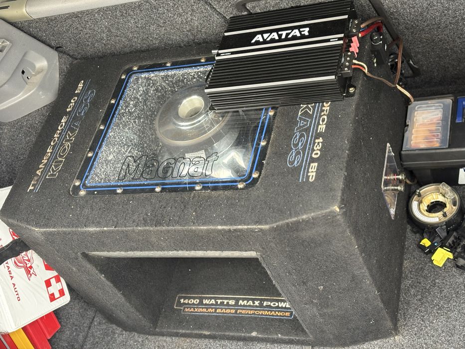 Vand subwoofer+statie