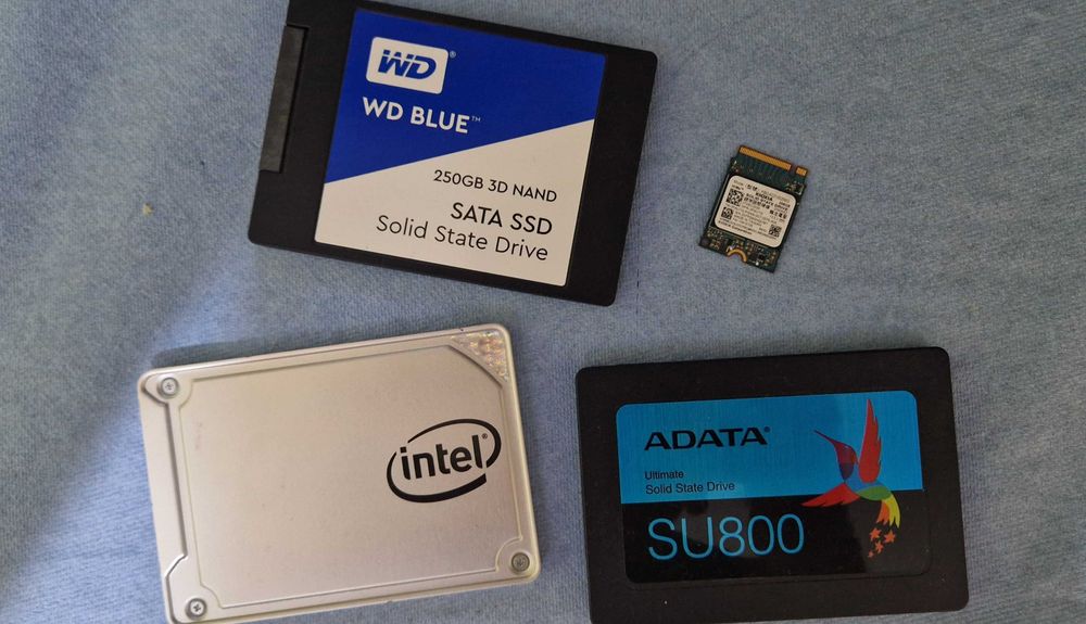 SSD 250GB SATA/NVME Adata,Intel,WD blue