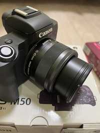 Camera Canon EOS M50