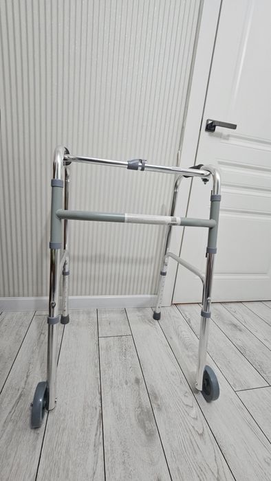 Ходунки FS912 до 120 кг