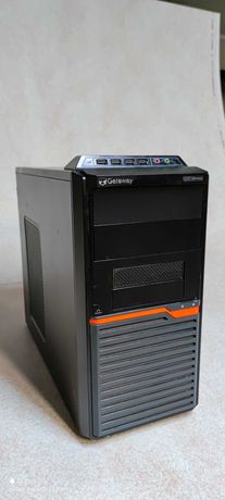 940. Unitate PC calculator cu procesor quad core, placa video 128 biti