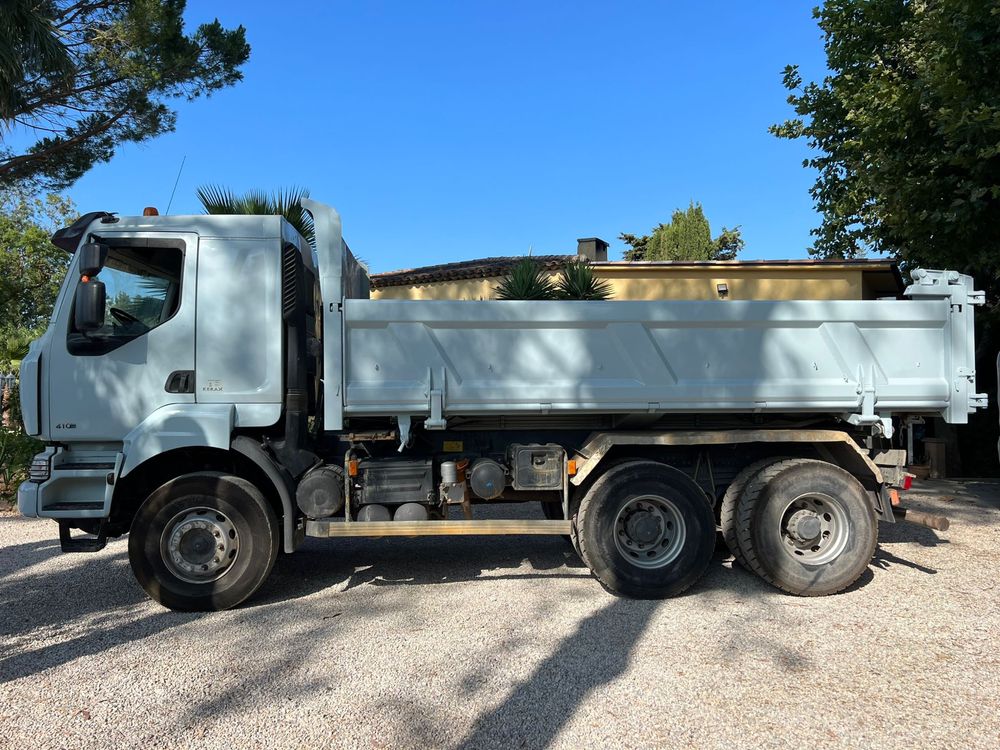 Renault kerax 6x4 2010