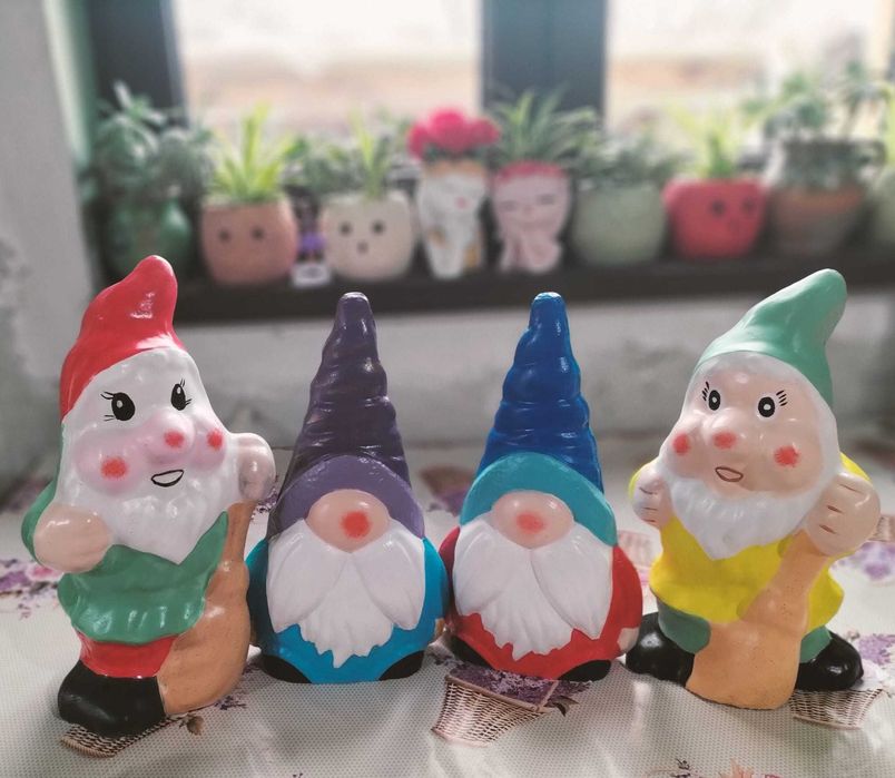 Matrite fantana decoratiuni gradina pitici leu ciuperci alba ca zapada