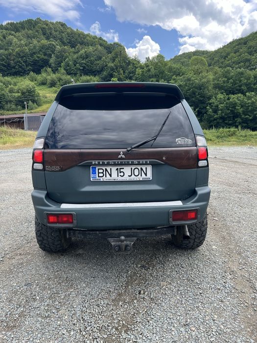 Mitsubishi Pajero Sport 2005