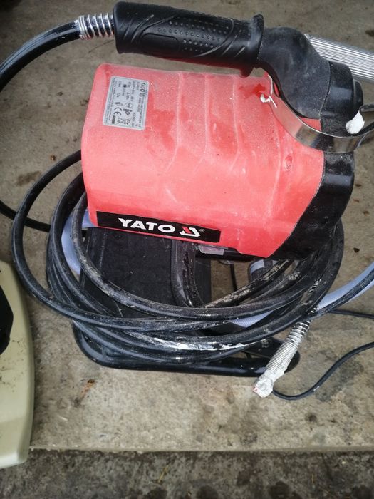 Pompă zugrăvit yato