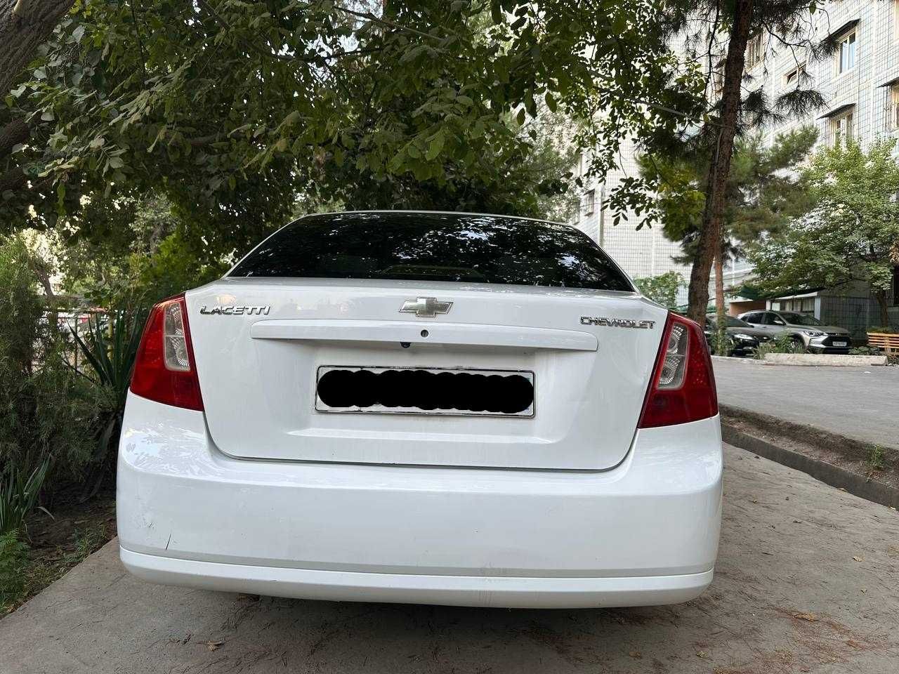Продаётся 1,8 Lacetti 2009 года выпуска