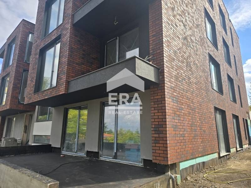 Първокласно строителство и модерни технологии – тристаен апартамент с