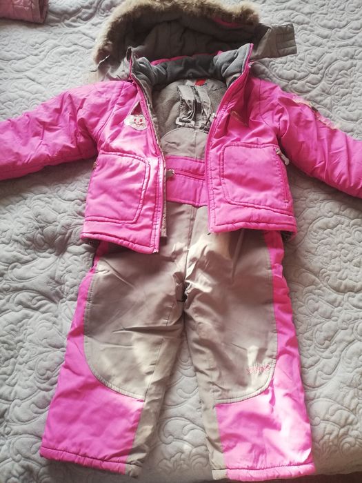 Зимний комплект для девочки 3-4 года (куртка и комбинезон)
