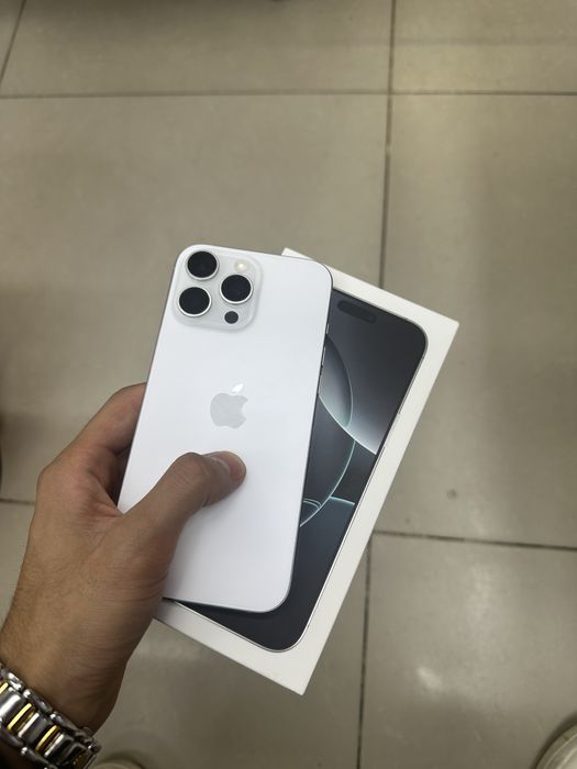 iPhone 16 Pro Max 256 gb 100%