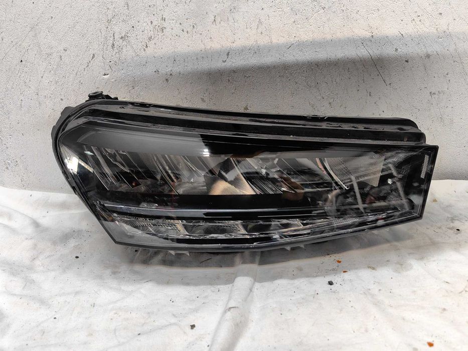 Оригинален фар Шкода Фабия  Skoda Fabia Full Led