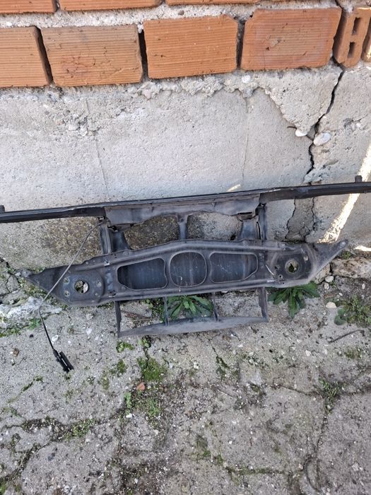 Bmw 320i e46 Бензин Бмв радиатор маска климатик