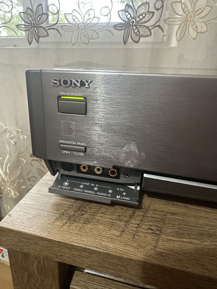 Sony Hi8 EV-S9000E