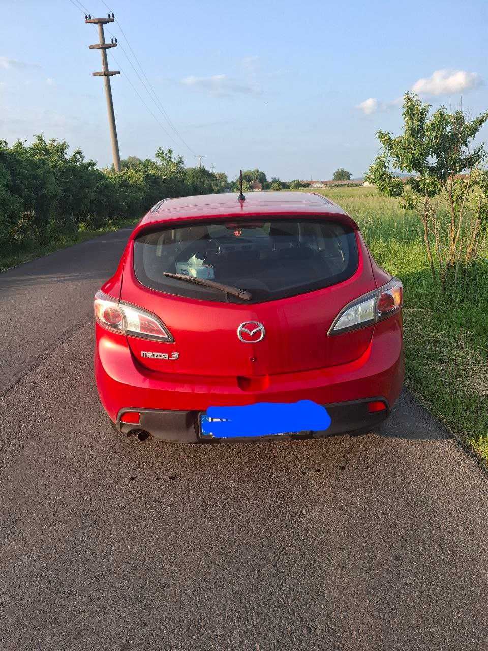 Vand Mazda 3 1,6, benzina