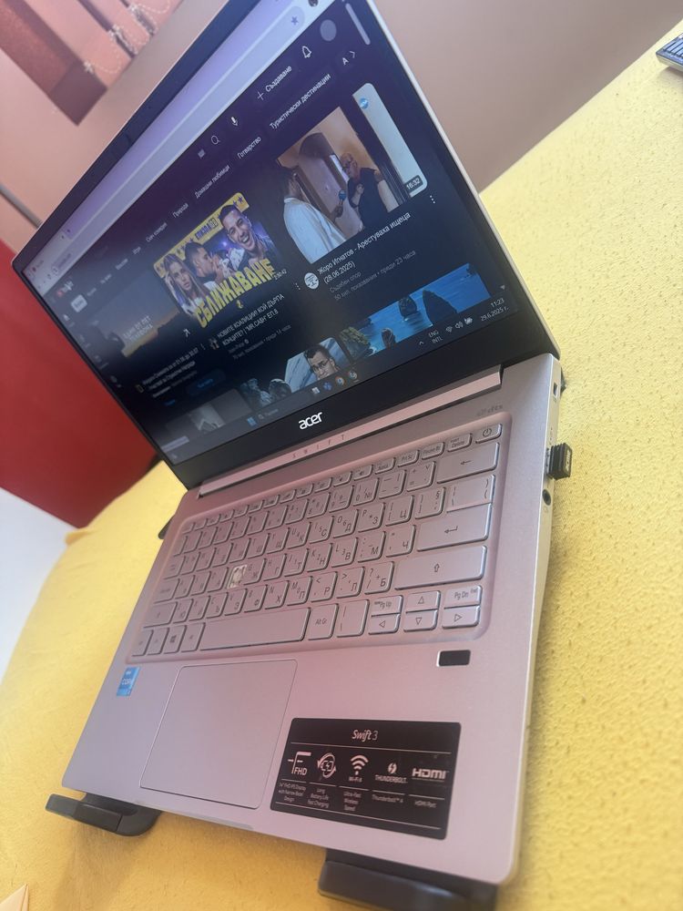 Лаптоп acer swift 3 ultrabook светеща клавиатура