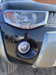 Proiector ceata mitsubishi l200 2006-2010 ornament