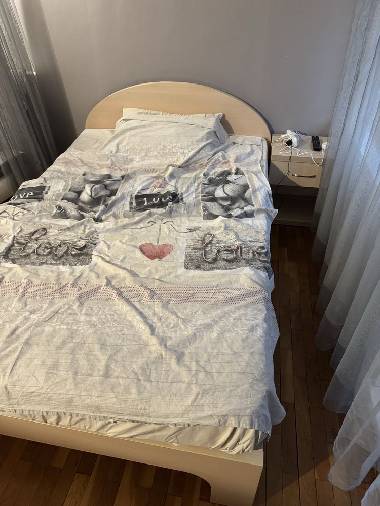 Легло персон и половина