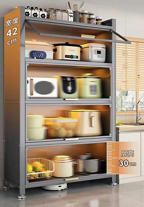 Mehmonxona uchun metall shkaf va stellajlar