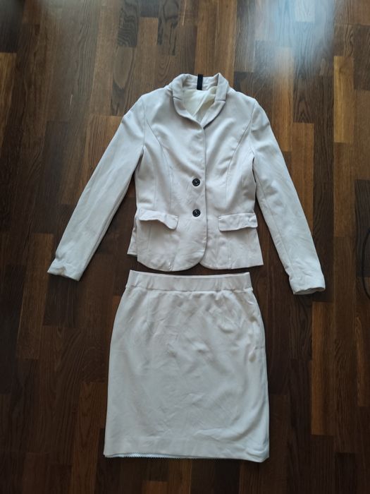 Marc Cain  елегантен костюм