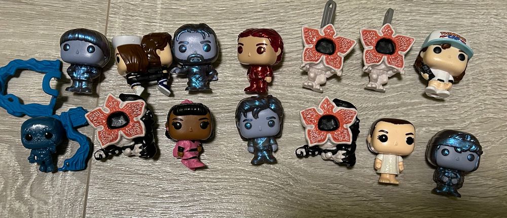 фигурки stranger things kinder joy