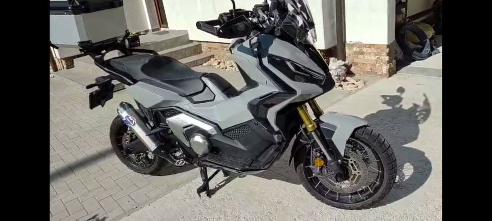 Honda XADV 750 an 2023 (schimb cu  Africa Twin si dif.Din partea mea)
