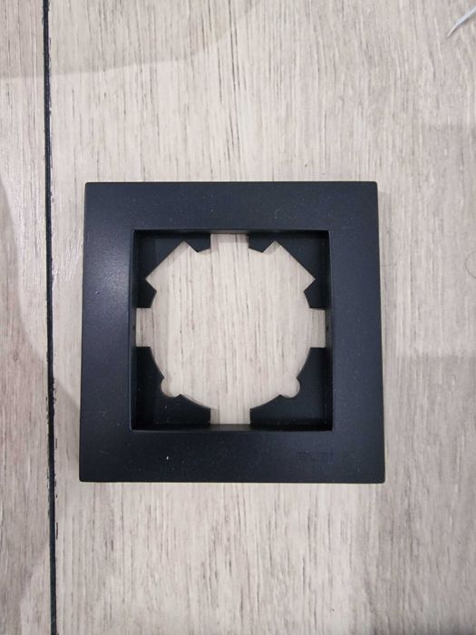 Рамки для розеток